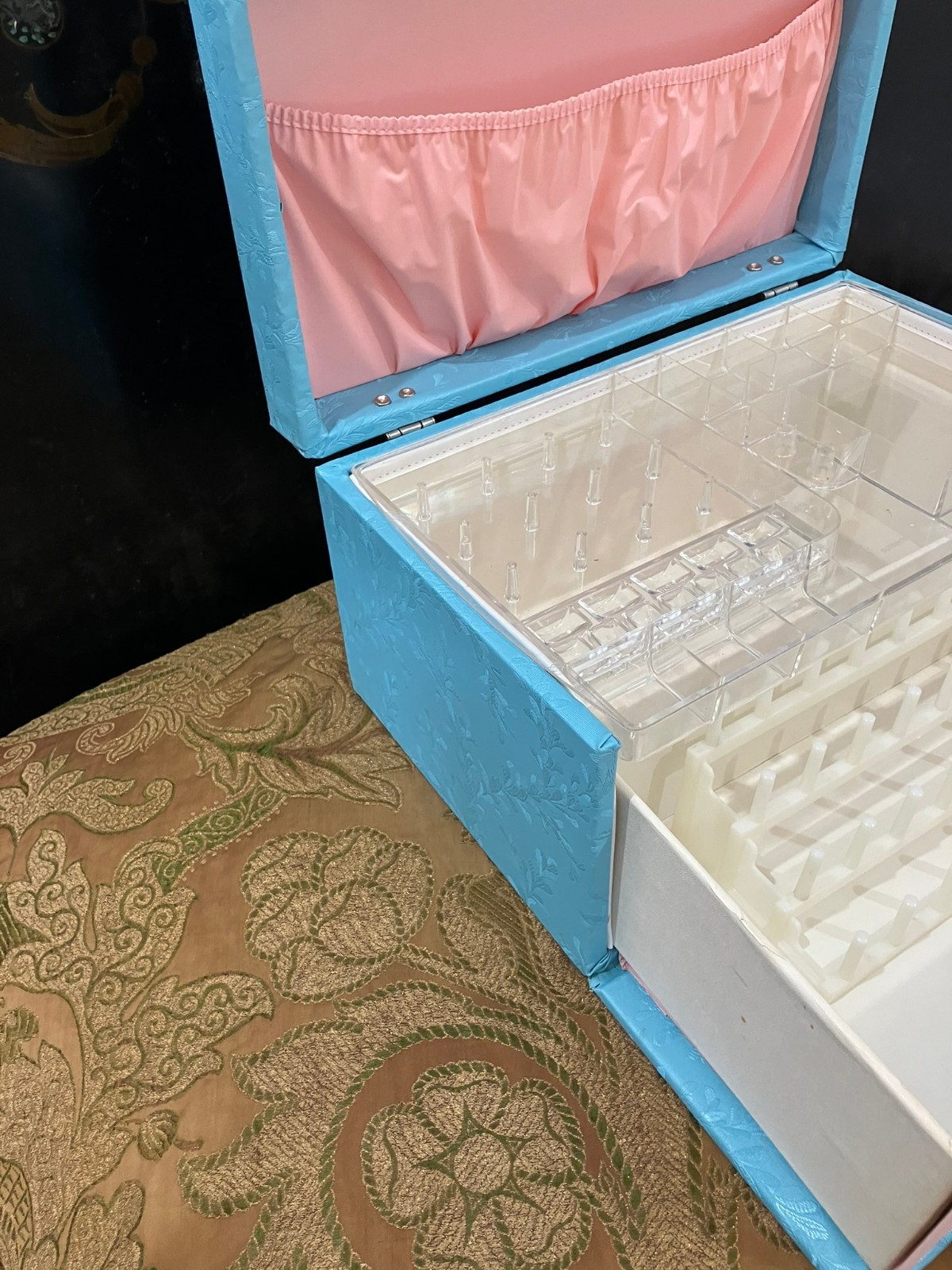 Vintage MCM 1960s Sewing Box - Retro Turquoise Blue Quilted Vinyl - Pink Interio