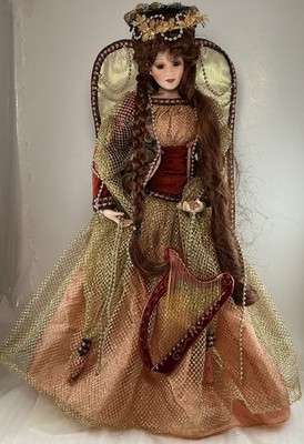 Franklin Mint Maryse Nicole Doll 