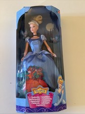 Barbie da collezione MATTEL, Bambini-Fiabe-Cenerentola  # 21931, Versione USA