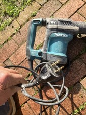 Makita HM0871C -120volt SDS-Max AVT Corded Demolition Hammer W/case Read Desc.