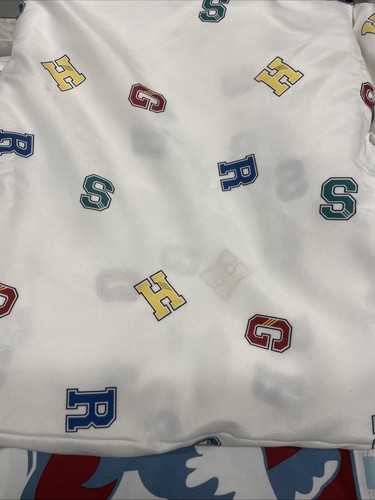 Set Of 2 Harry Potter Hogwarts Twin Sheet Sets. 2 Fitted 2 Flat 2 Pillowcases - Picture 2 of 4
