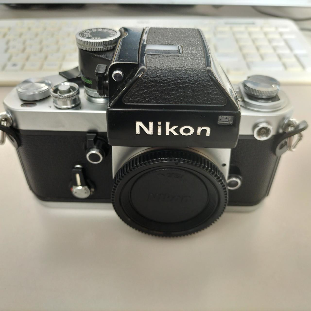 Nikon F2 35mm Film Camera Body for Professional Photography
