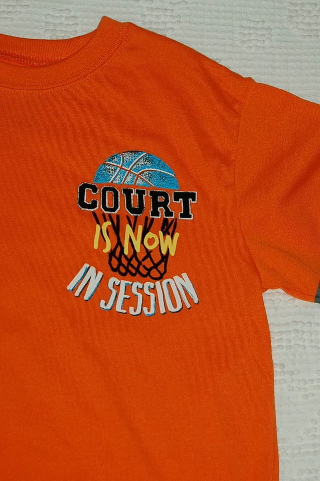 Camiseta NIÑOS NARANJA BRILLANTE Baloncesto Talla 7 Cancha ya está en sesión DEPORTES Foto 2 de 2