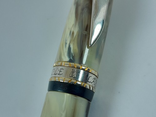 PLUMA FUENTE FRANCESA DE COLECCIÓN LAGUILE EGRITE PLÁSTICO MÁRMOL - Imagen 6 de 12