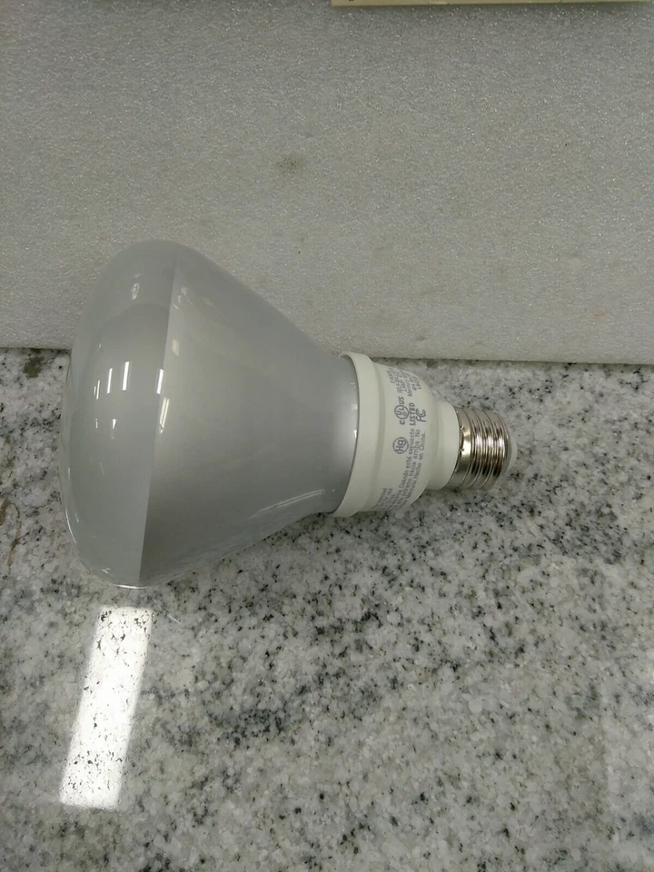 Ecosmart Daylight R30 Flood REFLECT COMPACT FLUORESCENT,65W Equivalent (18A - Image 4 of 4