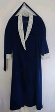 VTG VANITY FAIR BLUE VELVETEEN ROBE WRAP LACE Womens Medium Petite Belt LOVELY