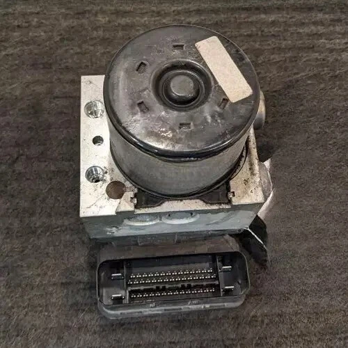 2009-2010 Dodge Charger Chrysler 300 ABS Anti-Lock Brake Pump Module Assembly - Image 2 of 4