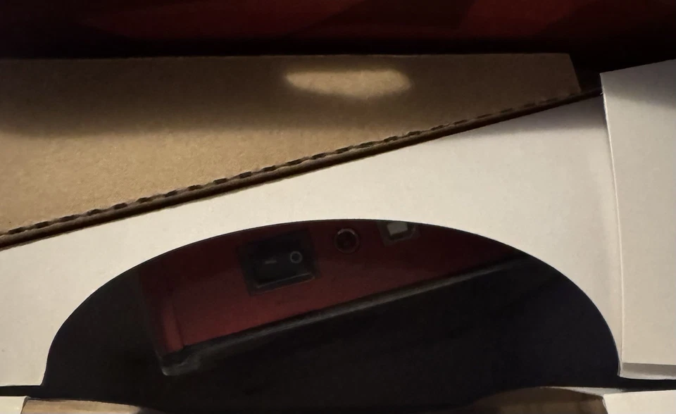 Rocketfish Model RF-HD35 USB 2.0 3.5" Hard Drive Enclosure For IDE Drives NEW - Image 3 of 4