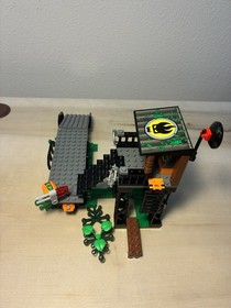 LEGO Agents Mission 2: Swamp Raid (8632) 99.9% Complete Set w/ Instructions