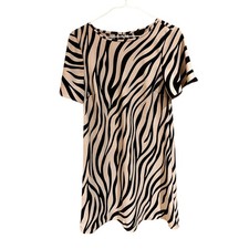Ann Taylor Women 6 Zebra Print Dress Knee Length Short Sleeve Black Lightweight 