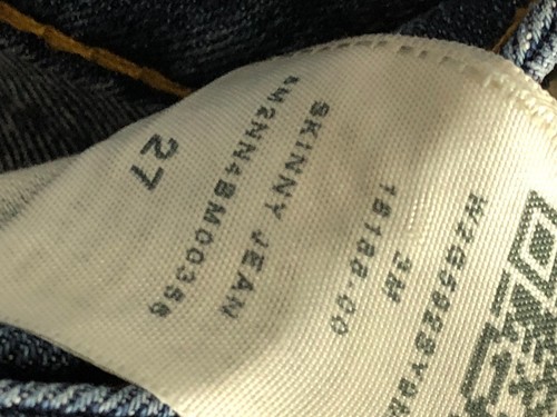 True Religion Brand Jeans Women's Relaxed Skinny Fit Jeans Size 27 - Picture 4 of 9