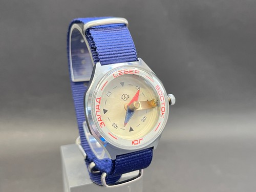 Soviet Vintage Wrist Compass 1970s. Tourist Compass of the USSR, Chistopol Watch - 第 1/10 張圖片