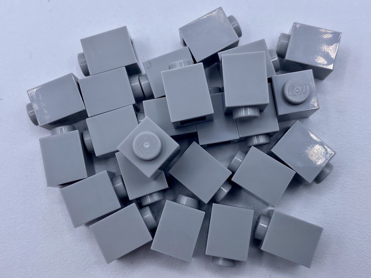 LEGO Parts Lot x (25) ~ Light Bluish Gray Brick, 1 x 1 ~ No 3005