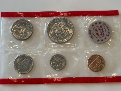 (2) 1972 P & D US Mint Uncirculated Sets 22 Coins OGP Original Envelopes - Picture 5 of 11