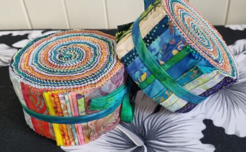 Jelly Roll Batik Beautiful Assorted Coloured tonings. - Picture 2 of 10