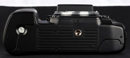 Nikon F-801 35mm Film SLR Camera Body Only - Picture 5 of 9