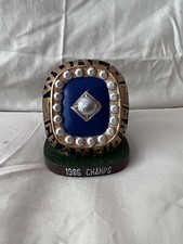 NY METS BROOKLYN CYCLONES replica 1986 champs ring w/box, pre-owned