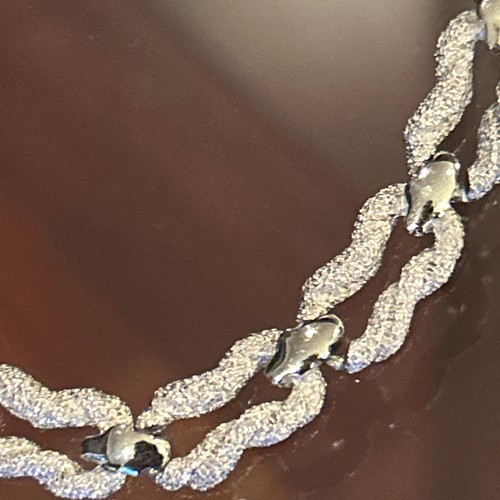 VTG Crown TRIFARI Matte Textured Polished Link Necklace Silver Tone 16" Adjustab - Picture 5 of 14