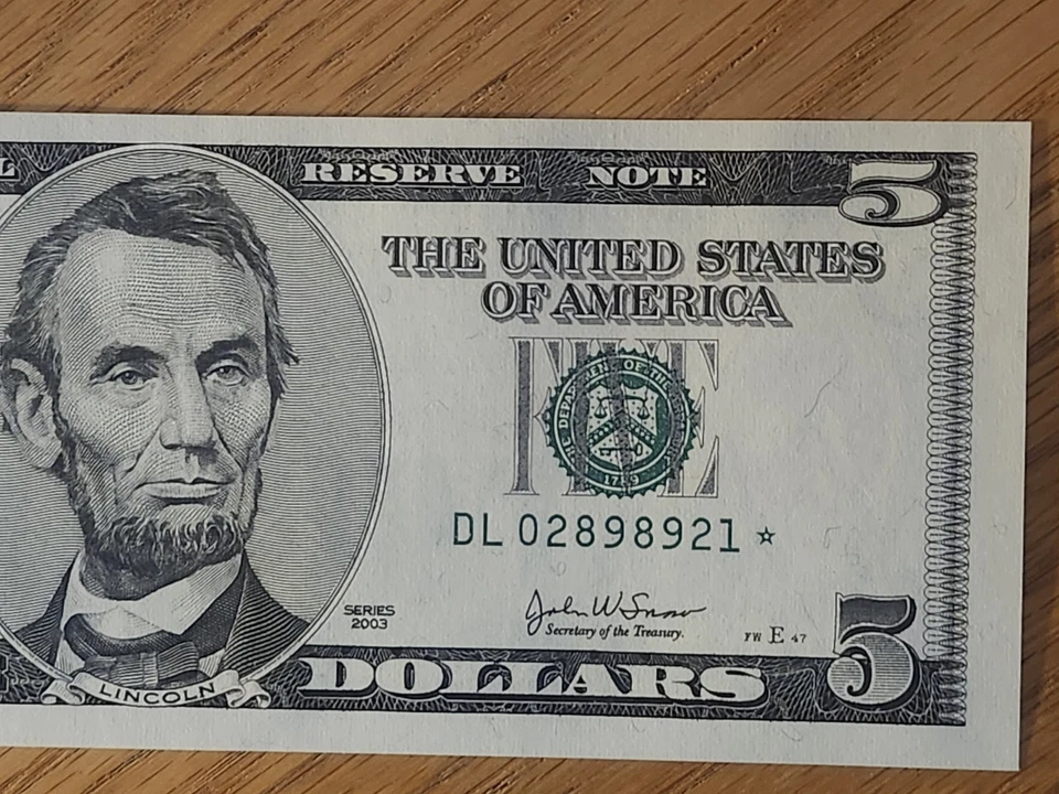 2003 $5 "STAR NOTE" UNC/GEM SAN FRANCISCO D02898921* 2 OF 3 CONS SERIAL NUMBERS - Image 4 of 4