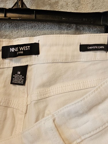 Nine West Womens Denim Jeans 14 White Chrystie Capri Mid Rise Solid 5 Pockets - Picture 5 of 9