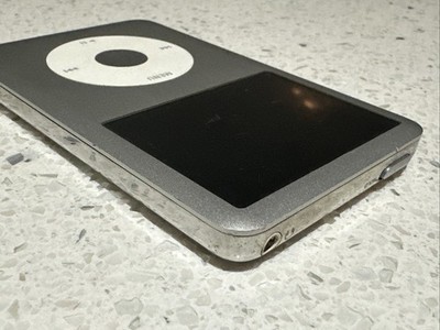 Apple iPod classic 7th Generation 80GB A1238, Pl Check Description