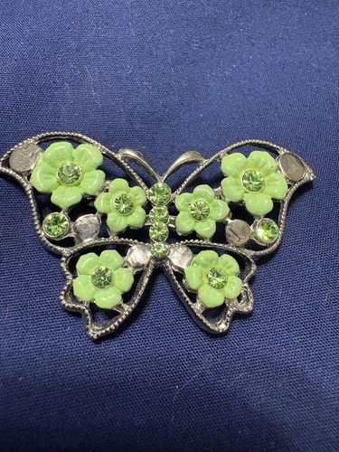 Vintage Butterfly W/Green Rhinestones Silver Tone Pin Brooch - Picture 2 of 5