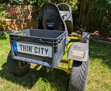 Box für Berg GoKart XL, Kettcar, Tretauto schwarz mit Nummernschildhalter NEU