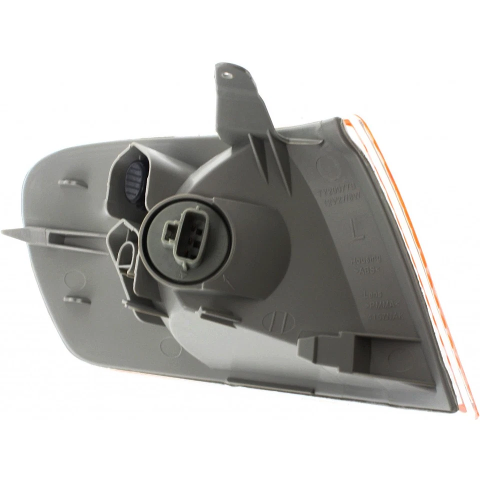 For 2001 2002 Toyota Corolla Pair Driver and Passenger Turn Signal/Marker Light - Image 2 of 4