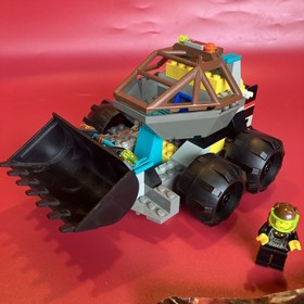 LEGO 4950: Rock Raiders Loader-Dozer - Retired; INCOMPLETE w/instructions