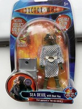 *REDUCED * Doctor Who Series - Sea Devil with Heat Ray & K1 Robot Part- Unopened