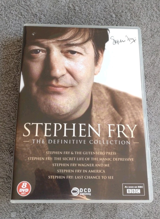 STEPHEN FRY THE DEFINITIVE COLLECTION - 8 DVD BOX SET, AS SEEN ON THE BBC - NEW
