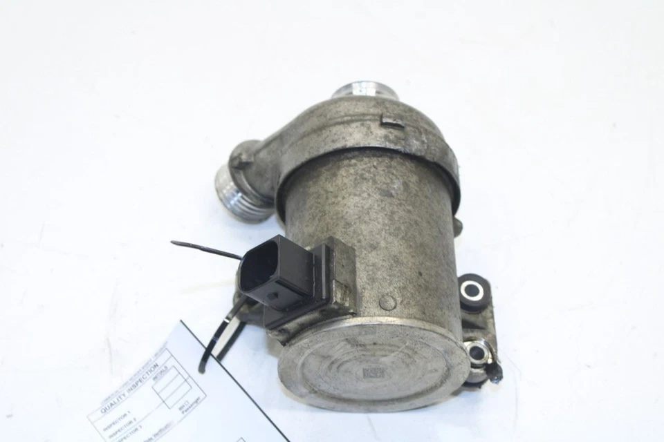 Bomba de água elétrica 13-16 BMW 328i xDrive SULEV 2.0L líquido de arrefecimento do motor 11518635089 - Imagem 4 de 4