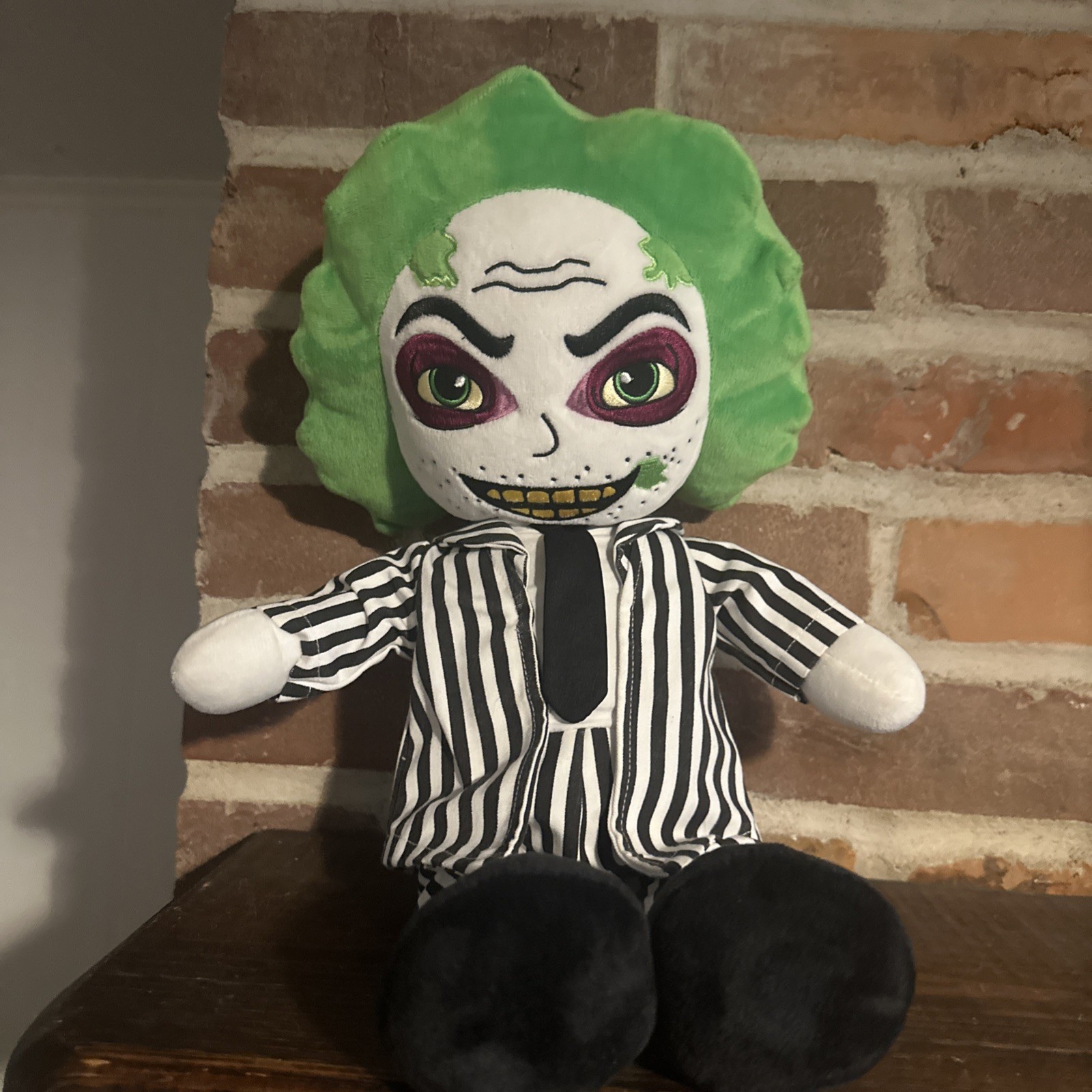 Spirit Halloween: Beetlejuice 19