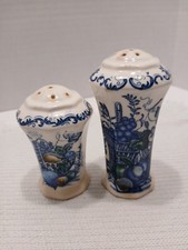 Mason  s Ironstone Fruit Basket Blue Salt And Pepper Shakers England Vintage