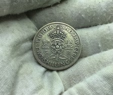 British Coin - 1939 George VI Two Shillings 2S , 50% silver coin Q253