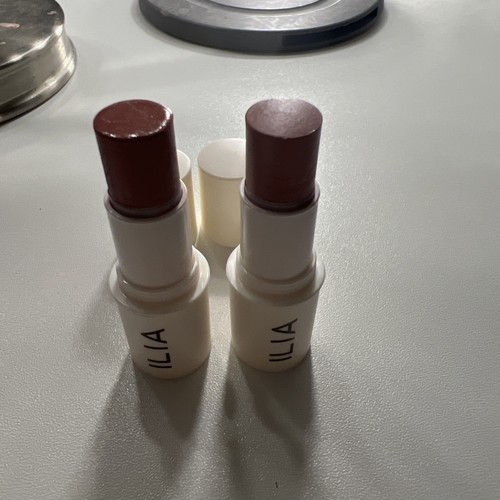 ILIA MULTI-STICK LIP & CHEEK COLOR AT LAST (Mauve Rose) 2 REISEGRÖßEN