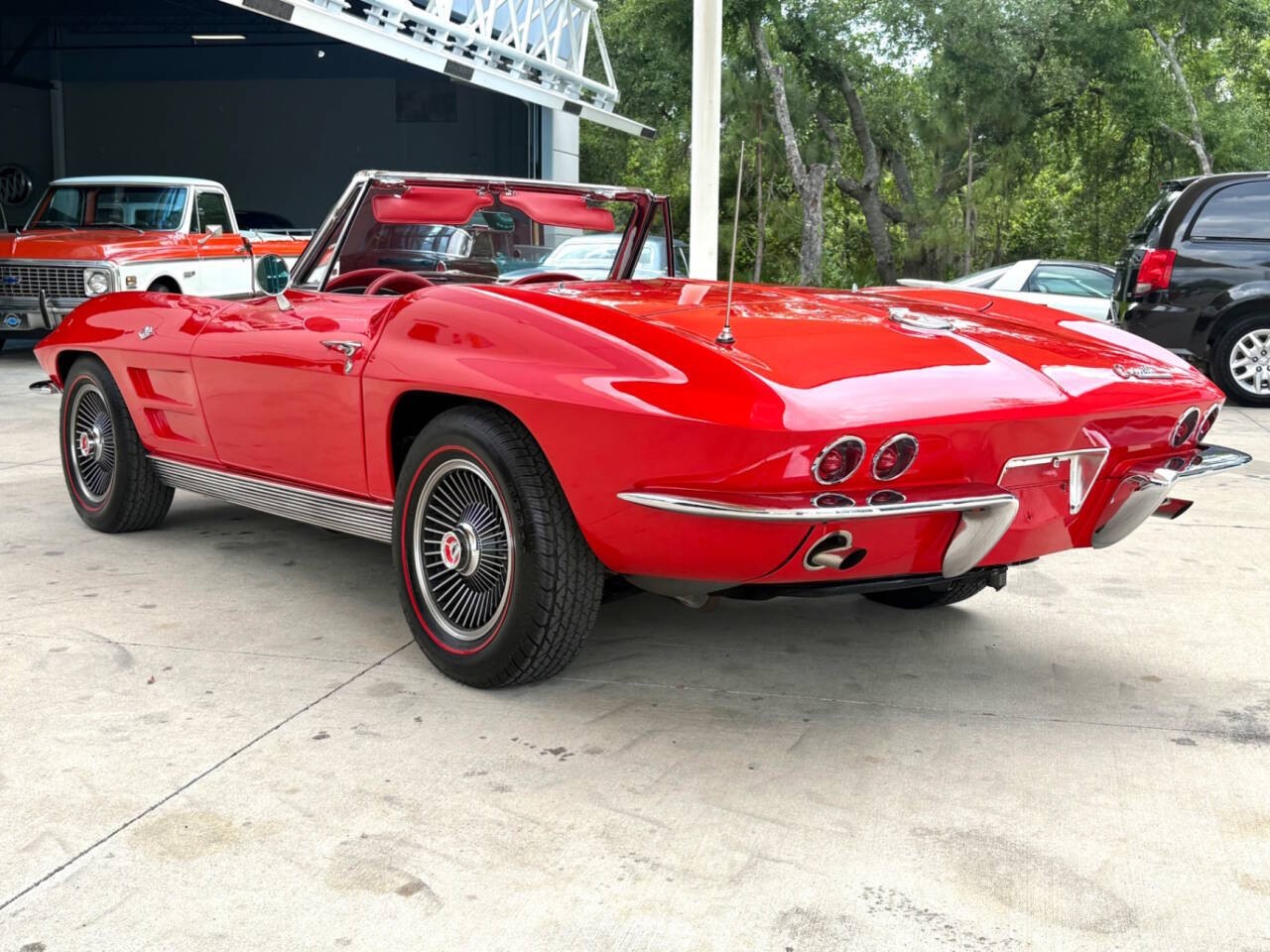 1963 Red Chevrolet Corvette   | C2 Corvette Photo 9