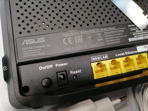 ASUS 4G-N12 B1 Dual-Band 4G LTE Router - funktionstüchtig, zerkratzt, ohne Verpackung - Bild 7 von 8