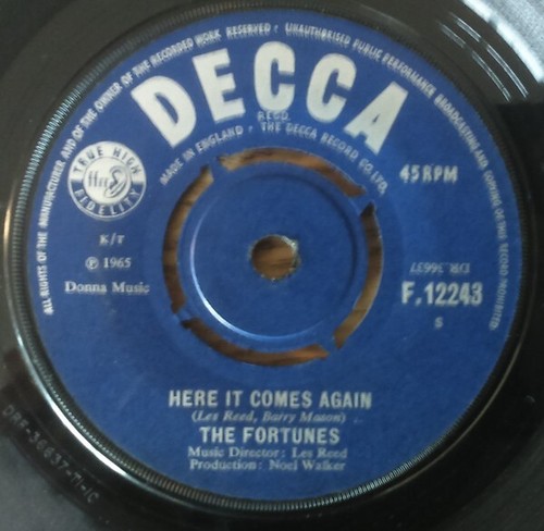 The Fortunes - Here It Comes Again (7", Single)