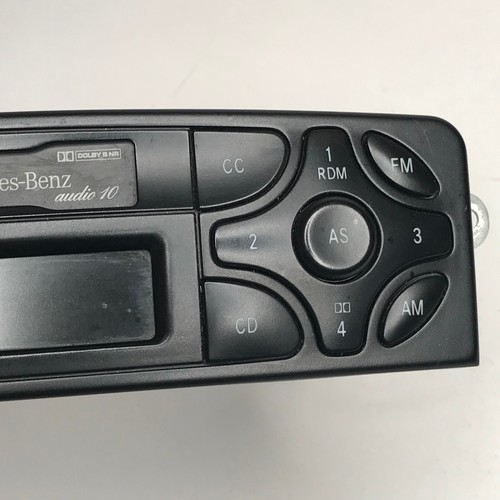 Mercedes Benz Audio 10 Cassette Radio Stereo From CLK 230 Model Mercedes 2003 - Picture 3 of 13