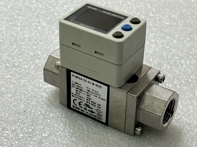 SMC PF3W704-03-AT-M-X525 0.5-4L/min DC12-24V Digital Flow Switch Used - Image 3 of 4