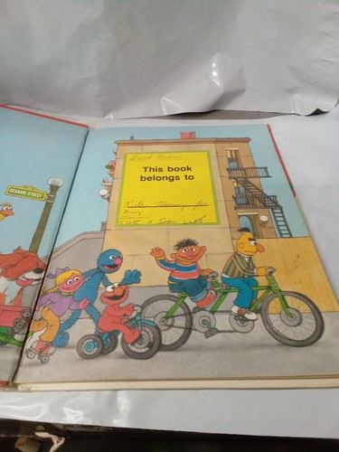 Vintage 1989 On My Way With Sesame Street Vol 1 Hardcover Kid Children Book - Picture 3 of 11