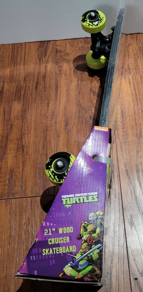 Teenage Mutant Ninja Turtles 21" Bravo Sports Penny/Skateboard 2014 TMNT NEW 
