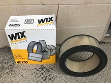 ONE GENUINE OEM AIR FILTER WIX 46255