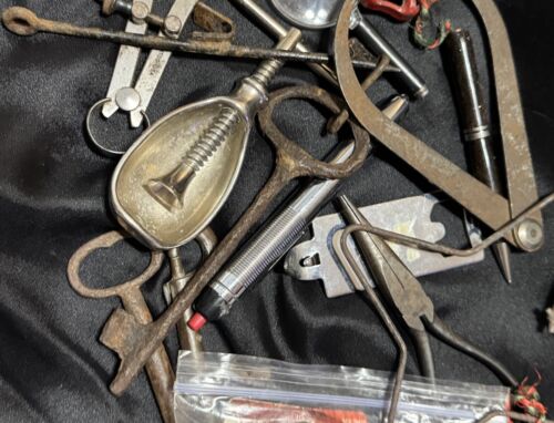 Vintage Tools Junk Drawer - Picture 3 of 9