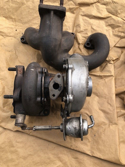 Maserati Biturbo IHI turbocharger and manifold