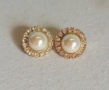 Round Gold Tone Faux Pearl Clear Rhinestone Clip On Earrings E1