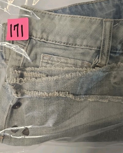 Decree Rock Stud Jean Shorts Stretch Sz 11 Cut Off Frayed #171 - Picture 7 of 7