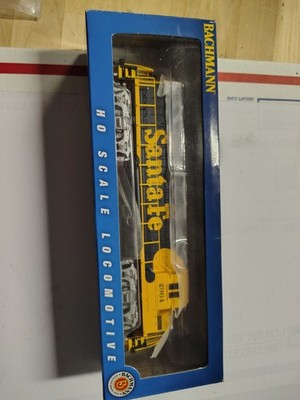 Bachmann 63526 HO EMD GP40 Santa Fe #2964 DCC Ready Locomotive - MINT Open Box