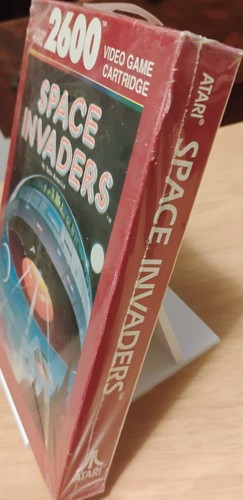 1980 SPACE INVADERS Atari 2600 Red Label Factory Sealed With Hang Tab - Picture 3 of 6
